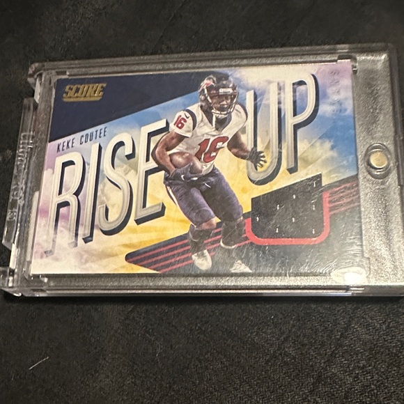Score Rise Up Football Trading Card - Picture 1 of 1